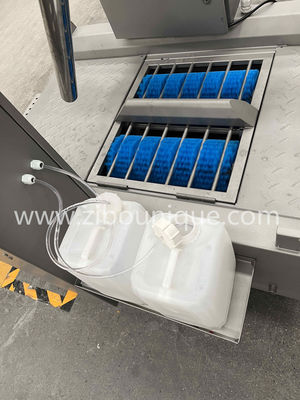 Limpieza de botas con agua para granjas Máquinas de higiene personal y lavado de botas industriales